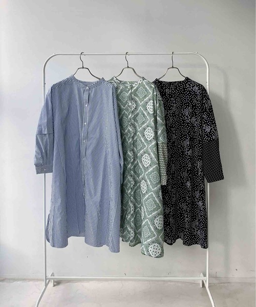 AS KNOW AS plus（アズノゥアズプラス）の「○異素材切り替え フェイクレイヤード シャツワンピース（シャツワンピース・レディース・ブラック系/ブルー系/グリーン系・FREE）」の19枚目の写真