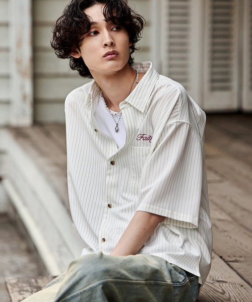 Bleme（ブレム）の「刺繍ロゴ ストライプ半袖シャツ（シャツ/ブラウス・メンズ・ライトブルー/オフホワイト/ネイビー・S/M/L/XL）」の5枚目の写真