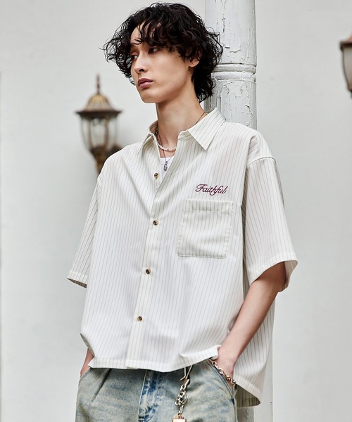 Bleme（ブレム）の「刺繍ロゴ ストライプ半袖シャツ（シャツ/ブラウス・メンズ・ライトブルー/オフホワイト/ネイビー・S/M/L/XL）」の7枚目の写真