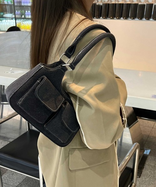 mebole（メボレ）の「Denim Stitch Pocket Bag（ハンドバッグ・レディース・インディゴブルー・FREE）」の5枚目の写真