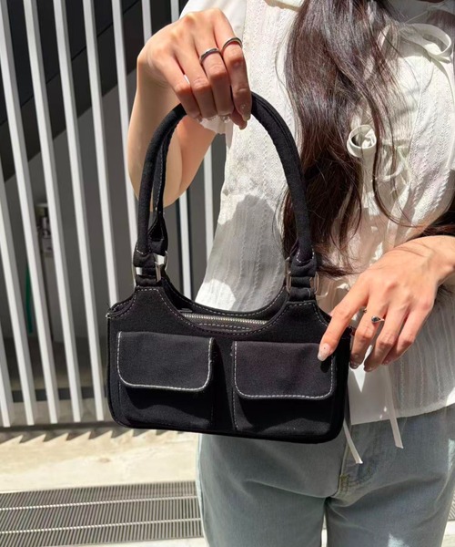 mebole（メボレ）の「Denim Stitch Pocket Bag（ハンドバッグ・レディース・インディゴブルー・FREE）」の13枚目の写真