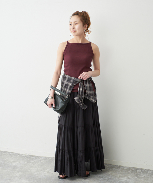 Spick & Span(スピックアンドスパン)の「カップ付きT/Cボートネックキャミ(キャミソール・レディース・ブラック/アイボリー/ブラウン系その他・36/38)」の9枚目の写真