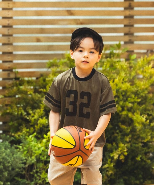 BEAMS mini(ビームスミニ)の「ナンバリング メッシュ Tシャツ 2026SS (90~140cm) 子供服 夏物 キッズ プチプラ 人気 スポーティ(Tシャツ/カットソー・キッズ・グレー/カーキ・140/120/130/110/100/90)」の3枚目の写真