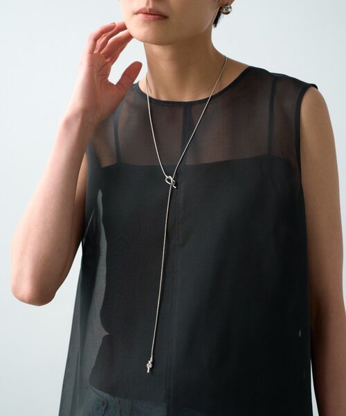 LOUNGEDRESS（ラウンジドレス）の「【GALENA/ガレナ】ノットロングネックレス（リング・レディース・シルバー/ゴールド・FREE）」の3枚目の写真