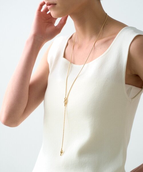 GALENA(LOUNGEDRESS)(ガレナ)の「【GALENA/ガレナ】ノットロングネックレス(ネックレス・レディース・シルバー/ゴールド・FREE)」の6枚目の写真
