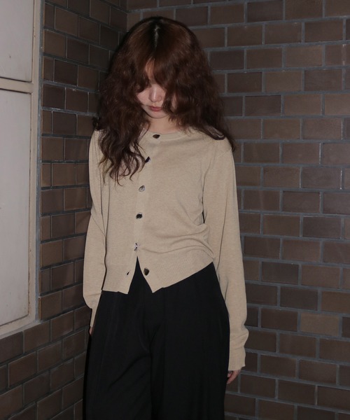 cheriella（シェリエラ）の「【cheriella】シルバーボタンニットカーディガン　SILVER BUTTON KNIT CARDIGAN（カーディガン/ボレロ・レディース・アイボリー/ベージュ/杢グレー/チャコールグレー・FREE）」の18枚目の写真