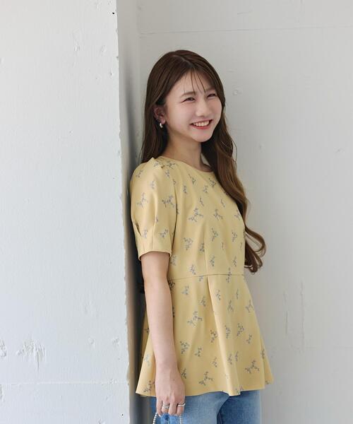 NATURAL BEAUTY BASIC(ナチュラルビューティーベーシック)の「ラメ刺繍ペプラムブラウス(シャツ/ブラウス・レディース・ホワイト系その他/イエロー系その他/グレー系その他・MEDIUM/SMALL)」の20枚目の写真