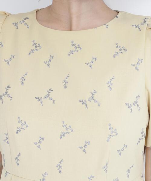 NATURAL BEAUTY BASIC（ナチュラルビューティーベーシック）の「ラメ刺繍ペプラムブラウス（シャツ/ブラウス・レディース・ホワイト系その他/イエロー系その他/グレー系その他・MEDIUM/SMALL）」の16枚目の写真