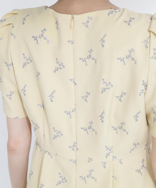 NATURAL BEAUTY BASIC（ナチュラルビューティーベーシック）の「ラメ刺繍ペプラムブラウス（シャツ/ブラウス・レディース・ホワイト系その他/イエロー系その他/グレー系その他・MEDIUM/SMALL）」の17枚目の写真