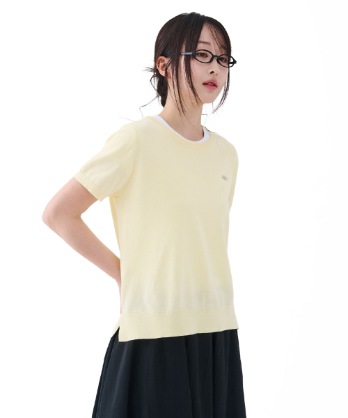 FDR(エフディーアール)の「Essential Pearl Soft Crewneck_5 Color(Tシャツ/カットソー・レディース・ブラック/ライトピンク/ネイビー/ミント/ライトイエロー・FREE)」の13枚目の写真