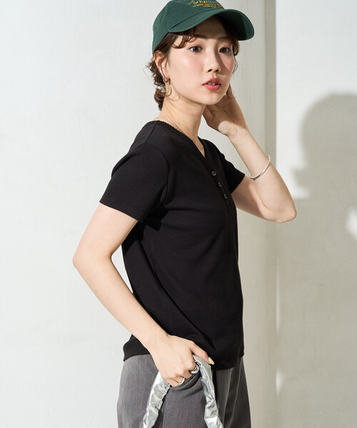 FREAK'S STORE(フリークスストア)の「限定展開 <抗菌防臭・接触冷感>MINT テレコ ピコレース ボタン トップス(Tシャツ/カットソー・レディース・ライトグレー/ナチュラル/ネイビー/オレンジ/モカ/ブラック・フリ-)」の19枚目の写真
