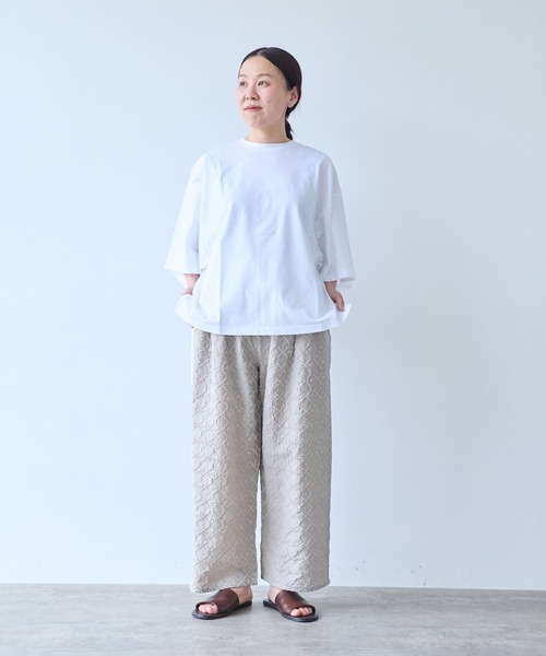 yuni(ユニ )の「ハイパワーポンチwide sleeves Tシャツ(Tシャツ/カットソー・レディース・ブラック/ホワイト・FREE)」の3枚目の写真