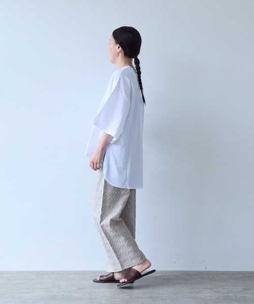 yuni(ユニ )の「ハイパワーポンチwide sleeves Tシャツ(Tシャツ/カットソー・レディース・ブラック/ホワイト・FREE)」の5枚目の写真