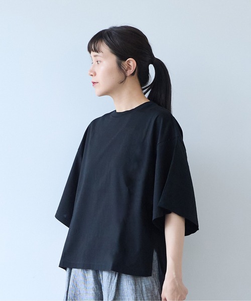yuni(ユニ )の「ハイパワーポンチwide sleeves Tシャツ(Tシャツ/カットソー・レディース・ブラック/ホワイト・FREE)」の14枚目の写真