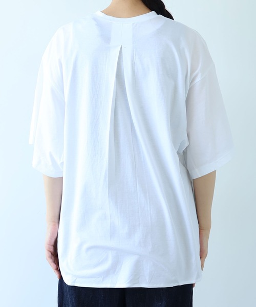 yuni(ユニ )の「ハイパワーポンチwide sleeves Tシャツ(Tシャツ/カットソー・レディース・ブラック/ホワイト・FREE)」の19枚目の写真