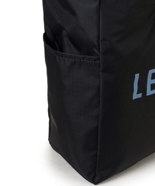 LeSportsac(レスポートサック)の「ML 2 WAY TOTE 2ウェイディープシーブルー/ライム(トートバッグ・レディース・ブラック・FREE)」の9枚目の写真