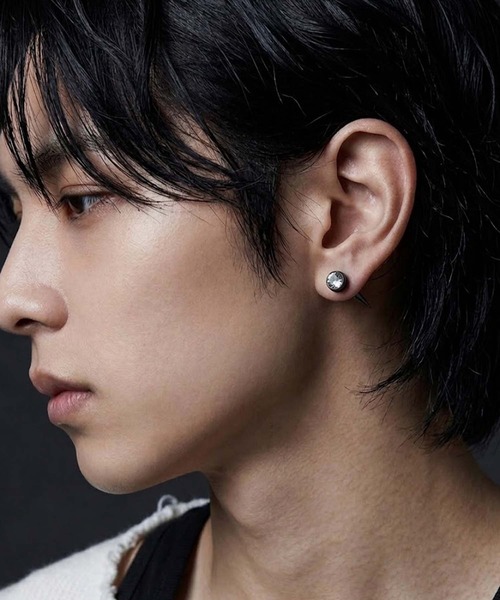 VIBGYOR(ヴィブジョー)の「【IZU】 ステンレスブラックマルチデザインピアス(ピアス(両耳用)・メンズ・C/F/E/D/O/J/H/A/N/M/L/K/I/G/B・FREE)」の2枚目の写真