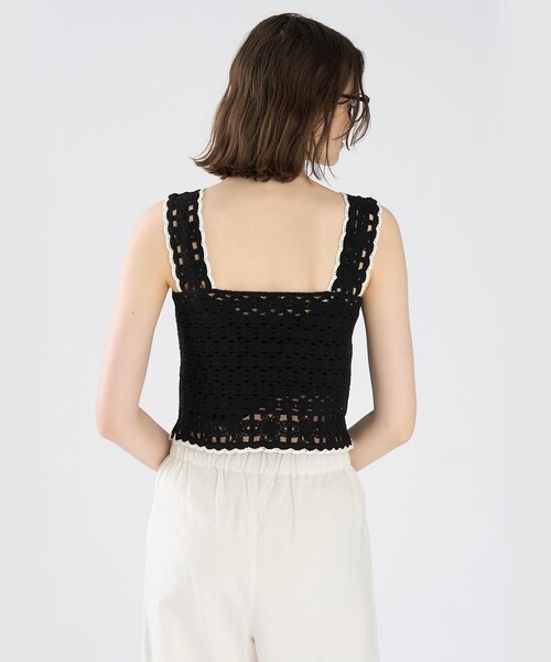 To b. by agnes b.(トゥービーバイアニエスベー)の「レース 刺繍 コットン ビスチェ(ベスト・レディース・ブラック・FREE)」の6枚目の写真