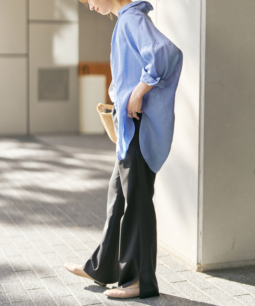 Spick & Span(スピックアンドスパン)の「《全15色 / 追加3》 80リネンカシュクール ビッグシャツ(シャツ/ブラウス・レディース・その他12/その他7/ベージュ系その他/ホワイト/サックスブルー・FREE)」の13枚目の写真
