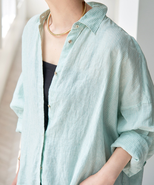 Spick & Span(スピックアンドスパン)の「《全15色 / 追加3》 80リネンカシュクール ビッグシャツ(シャツ/ブラウス・レディース・その他12/その他7/ベージュ系その他/ホワイト/サックスブルー・FREE)」の18枚目の写真