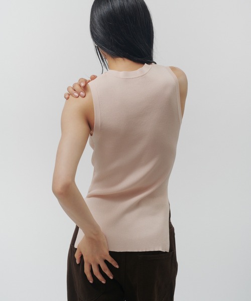 THINGS THAT MATTER（シングス ザット マター）の「TWIST KNIT TANK TOP / ツイスト ニット タンク トップ（タンクトップ・レディース・ブラック/イエロー/グリーン/ピンク・FREE）」の8枚目の写真