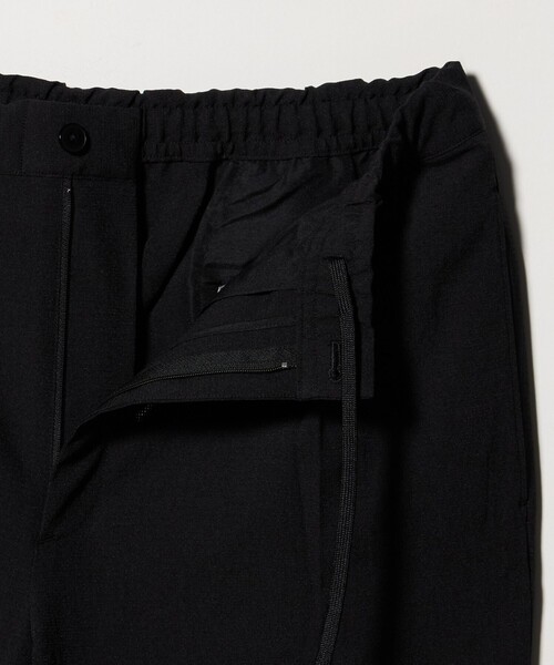 BEAUTY&YOUTH UNITED ARROWS(ビューティーアンドユースユナイテッドアローズ)の「KOMATSU PACK トロピカル 1P テーパード イージー パンツ NO.9 ストレッチ 吸水速乾 UVカット セットアップ対応(その他パンツ・メンズ・ダークグレー/ベージュ/ブラック・S/M/L/XL)」の10枚目の写真