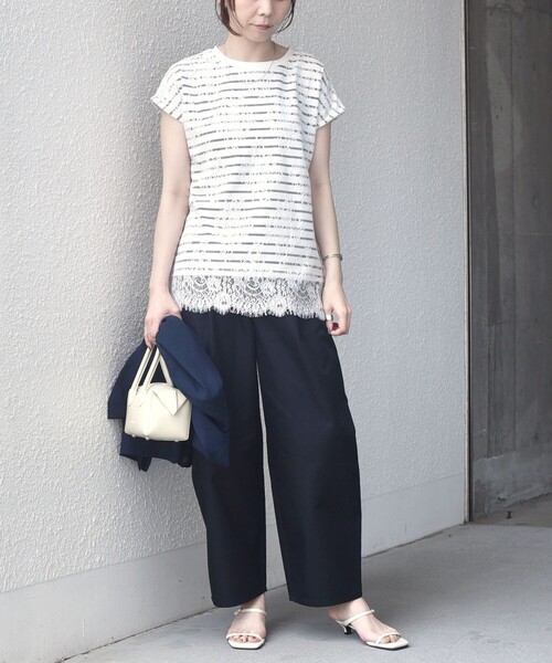 SHIPS Colors（シップス カラーズ）の「SHIPS Colors:〈手洗い可能〉フリンジ レース レイヤード TEE（Tシャツ/カットソー・レディース・オフホワイト/ブラック・ONE SIZE）」の19枚目の写真