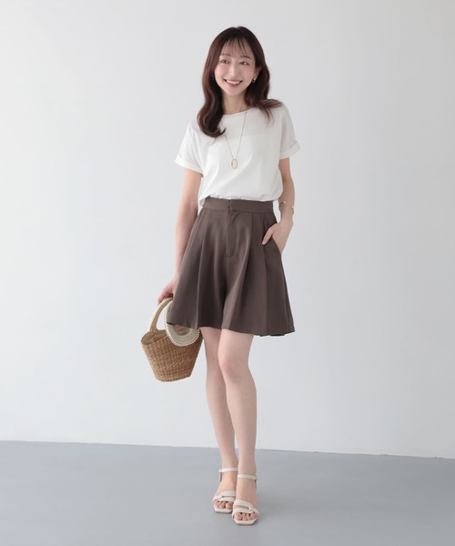 Mirenue(ミレニュー)の「タックフレアショートパンツ(その他パンツ・レディース・ブラウン/ブラック/アイボリー・S/M)」の19枚目の写真