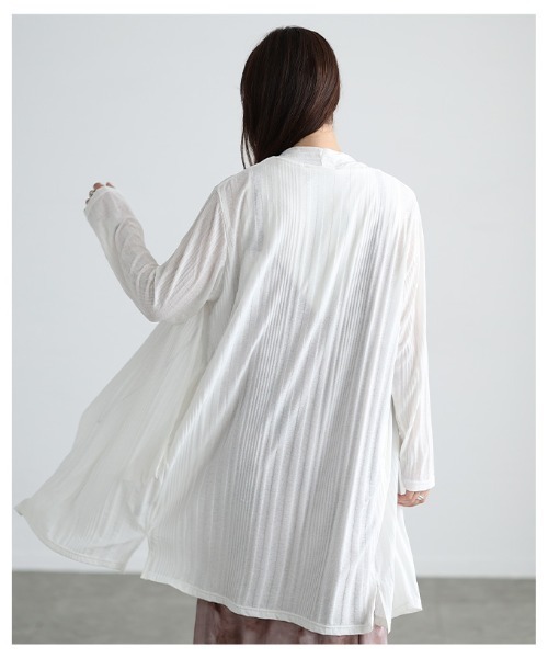 Sawa a la mode(サワアラモード)の「UVカット&DRYエンボスロングカーディガン(カーディガン/ボレロ・レディース・オフホワイト/ブラック/ブルー・FREE)」の18枚目の写真