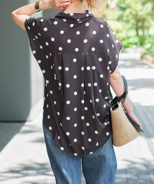 Spick & Span(スピックアンドスパン)の「《WEB限定 / 追加》ドットフレンチスリーブシャツ(シャツ/ブラウス・レディース・マルチ/その他4・FREE)」の8枚目の写真
