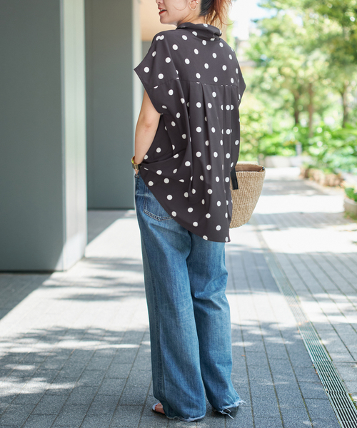 Spick & Span(スピックアンドスパン)の「《WEB限定 / 追加》ドットフレンチスリーブシャツ(シャツ/ブラウス・レディース・マルチ/その他4・FREE)」の9枚目の写真