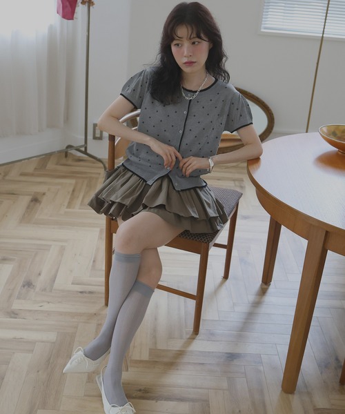 Mili affinity(ミリアフィニティー)の「配色ドット柄半袖ニットトップス(カーディガン/ボレロ・レディース・ブラック×グレー/ホワイト×ブラウン/ベージュ×ブラック/ブラック×ホワイト・FREE)」の10枚目の写真