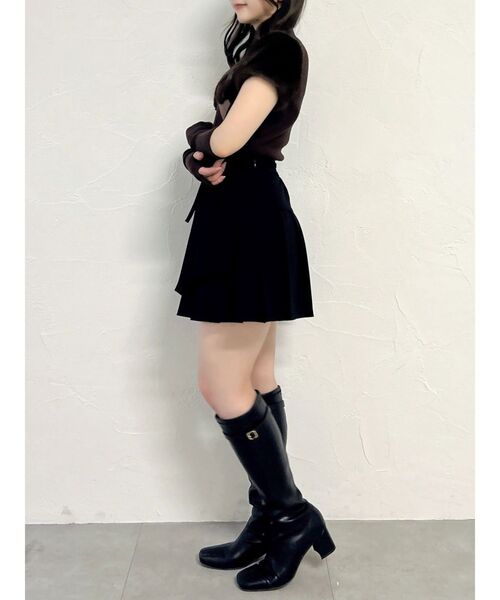dazzlin(ダズリン)の「イレヘムプリーツミニスカート(スカート・レディース・ブラック/チャコールグレー/ベージュ・MEDIUM/SMALL)」の16枚目の写真