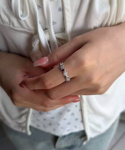 mebole(メボレ)の「star ring(リング・レディース・シルバー・FREE)」の6枚目の写真
