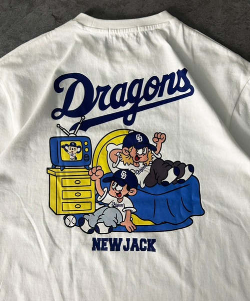 ATMARK(アットマーク)の「<4サイズ展開 / ユニセックス>NEW JACK×プロ野球コラボレーションTシャツ NPB オーバーサイズ(Tシャツ/カットソー・メンズ・ブラック系2/ブラック系1/ホワイト系1/ホワイト系5/ホワイト系3/ホワイト系2/ブラック系4・S/150/L/M)」の8枚目の写真