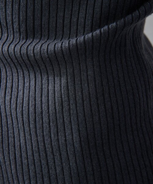 UNFORM（アンフォーム）の「【2026AW Debut】【UNFORM】カシミヤ混ジップリブニット（ニット/セーター・レディース・ネイビー/ブラック/チャコールグレー/アイボリー・FREE）」の13枚目の写真