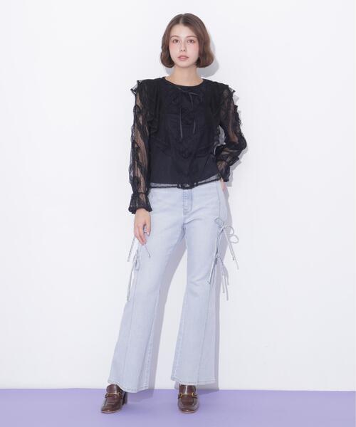 JILL by JILL STUART（ジルバイジルスチュアート）の「立体レースフリルブラウス（シャツ/ブラウス・レディース・ホワイト/ブラック・FREE）」の9枚目の写真