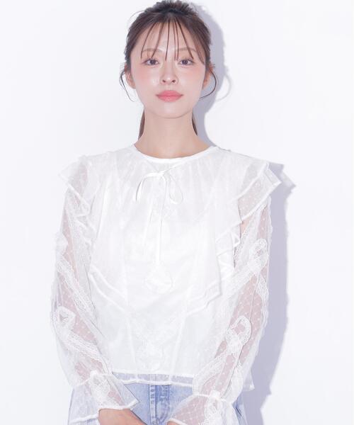 JILL by JILL STUART（ジルバイジルスチュアート）の「立体レースフリルブラウス（シャツ/ブラウス・レディース・ホワイト/ブラック・FREE）」の11枚目の写真