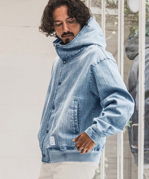 wjk reluxe（ダブルジェーケーリラックス）の「mpa4184- Denim Hoodie デニムパーカー(WR26W-18)（パーカー・メンズ・ブルー系その他/ライトインディゴブルー/ブラック系その他・L/M/S）」の6枚目の写真
