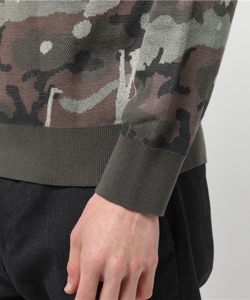 HYSTERIC GLAMOUR(ヒステリックグラマー)の「HYS ARMY PATTERN総柄ジャカード プルオ-バ-(ニット/セーター・メンズ・マルチ・LARGE/MEDIUM/SMALL)」の5枚目の写真
