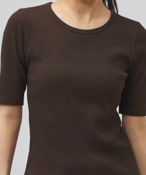 TIGORA(ティゴラ)の「ティゴラ TIGORA ストレッチリブ5分袖シャツ(Tシャツ/カットソー・レディース・ダークブラウン/ライトベージュ/チャコールグレー・S/XL)」の15枚目の写真