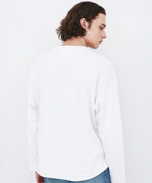UNITED TOKYO(ユナイテッドトウキョウ)の「【幻のコットン】SEA ISLAND COTTON THERMAL HENRY LSTEE |ヘンリー/高級コットン/ヨレ防止/シワ防止/洗える/耐久性/長年着用可能(Tシャツ/カットソー・メンズ・グレイッシュベージュ/ブラック/ダークグレー/オフホワイト・1/2)」の12枚目の写真
