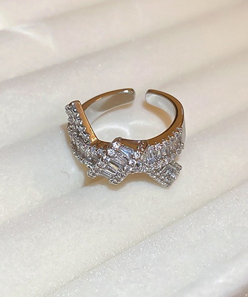 DiamondHearts(ダイヤモンドハーツ)の「ノット リボン パヴェリング(リング・レディース・シルバー・FREE)」の7枚目の写真