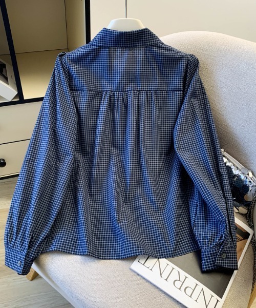 LUCPY（ラクピー）の「ビッグボウタイシャツブラウス（シャツ/ブラウス・レディース・ホワイト/ブルー・SMALL/X-LARGE/LARGE/MEDIUM）」の5枚目の写真