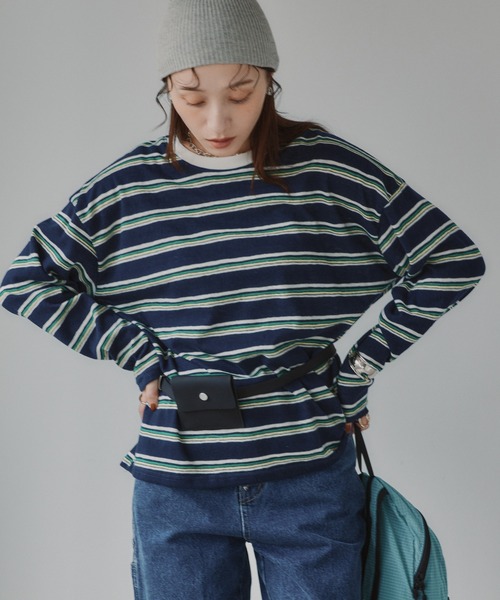 210nouve(トゥージュヌーブ)の「配色 マルチボーダー リンガー ロンT(Tシャツ/カットソー・レディース・ダークブラウン/ネイビー/グレー・FREE)」の3枚目の写真