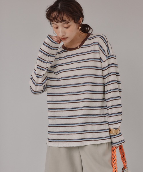 210nouve(トゥージュヌーブ)の「配色 マルチボーダー リンガー ロンT(Tシャツ/カットソー・レディース・ダークブラウン/ネイビー/グレー・FREE)」の7枚目の写真