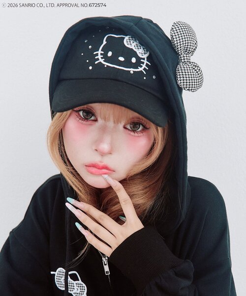 OLIVE des OLIVE(オリーブデオリーブ)の「HELLO KITTY キャップ(キャップ・レディース・ピンク/ブラック・FREE)」の3枚目の写真