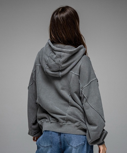 ILL'S(イルズ)の「裏毛 カットオフ切り替え ZIPパーカー メンズ レディース ユニセックス(パーカー・メンズ・ブラック/グレー/カーキ・L/M)」の5枚目の写真