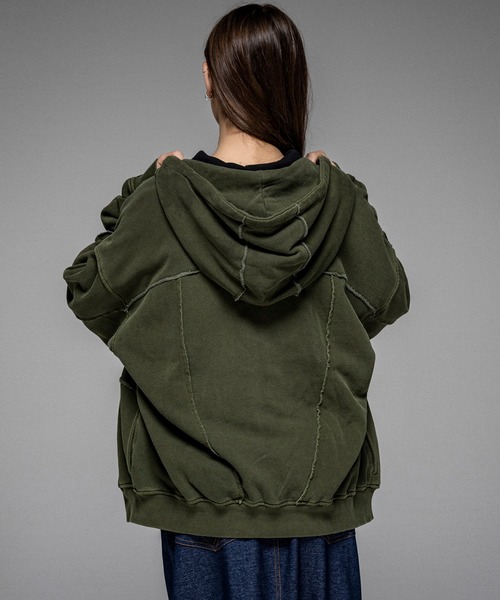 ILL'S(イルズ)の「裏毛 カットオフ切り替え ZIPパーカー メンズ レディース ユニセックス(パーカー・メンズ・ブラック/グレー/カーキ・L/M)」の6枚目の写真