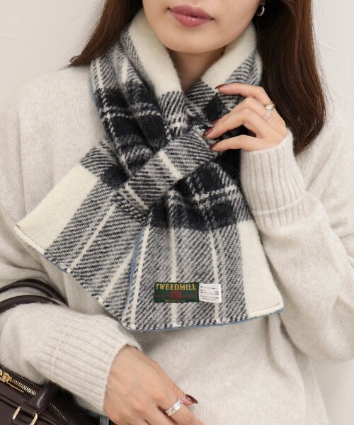 fredy emue(フレディエミュ)の「【TWEEDMILL/ツイードミル】別注カラーウール×フリースリバーマフラー(ストール/ショール・レディース・ホワイト系その他/グレー系その他/ブラック系その他/レッド系その他/ブルー系その他・FREE)」の13枚目の写真